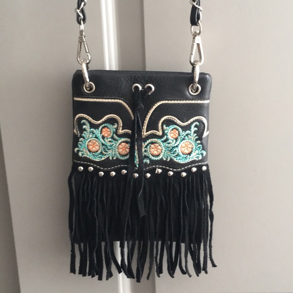 Handbags - NWOT Western/Boho Crossbody Bag